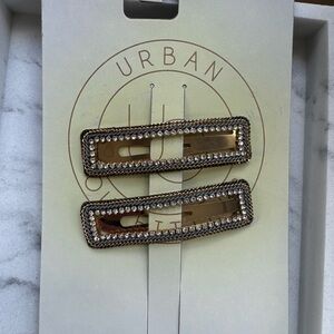 Urban outfitters metal hair clips new